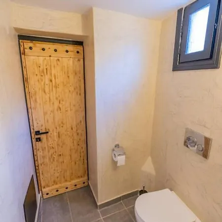 Vlychada's Diamond Vlychada