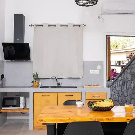 Διαμέρισμα Vlychada's Diamond