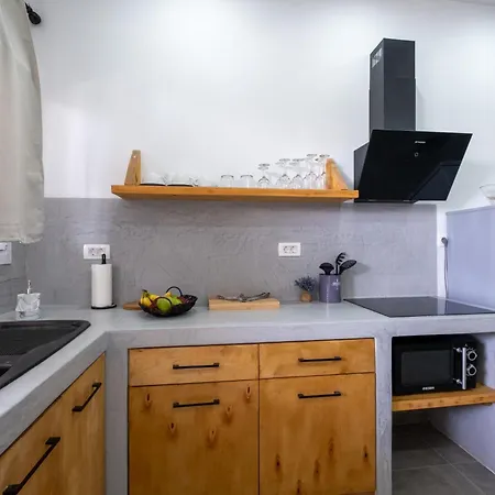 Vlychada's Diamond Vlychada